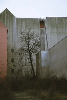 Photo art by Emmanuele Contini: Winter courtyard view in Berlin Neukölln