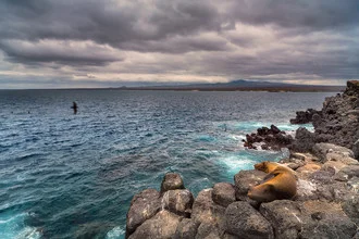 Photo art by Oliver Ostermeyer: serene coastal scene in Ecuador