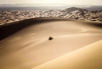 Photo art by Timo Keitel: gentle wave of sand dunes in the Sahara