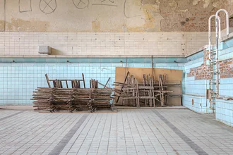 Photo art by Michael Belhadi: decaying swimming pool with faded walls