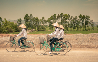 Arno Kohlem, bi.cycle (Vietnam, Asia)