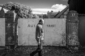 Arno Simons, Exit