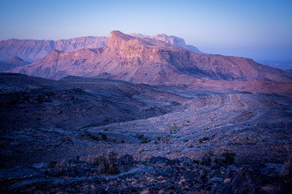 Eva Stadler, Oman: Morning light over one of the peaks around Jebel Shams - Oman, Asia)