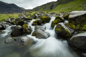 Photo art by Jürgen Gross: Grundarfoss waterfall in Icelandic nature.