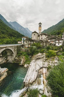 Photo art by Thomas Richter: calm river landscape in Lavertezzo, Switzerland.
