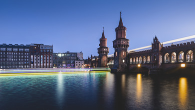 Ronny Behnert, Berliner Oberbaumbrücke am Abend (Germany, Europe)
