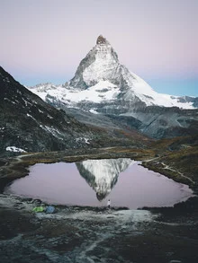 Pre-sunrise at the Matterhorn - fotokunst von Leo Thomas