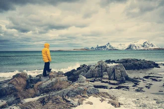 Photo art by Franz Sussbauer: winter landscape at the beach with snow and clouds