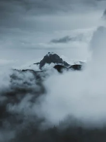 Photo art by Frithjof Hamacher: view above the clouds of the Alpine landscape