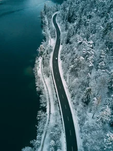 Photo art by Sebastian ‘zeppaio' Scheichl: road by the lake in winter scenery