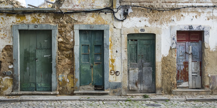 J. Daniel Hunger, Entrances