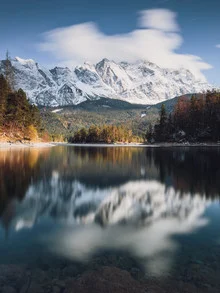 Alpine Reflection - fotokunst von Gergo Kazsimer
