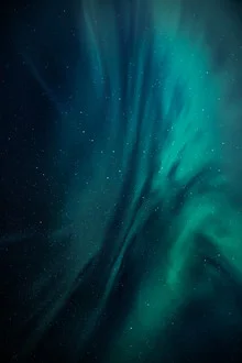Photo art by Sebastian Worm: gentle shades of blue in the night sky over Norway