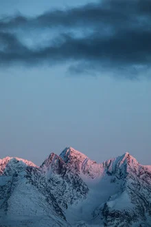 Photo art by Sebastian Worm: winter landscape with mountaintops and sunset