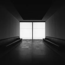 Black and white photo by Björn Witt: seating area in Louvre Abu Dhabi