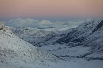 Photo art by Dirk Heckmann: wintry Norwegian landscape with snow and mountains