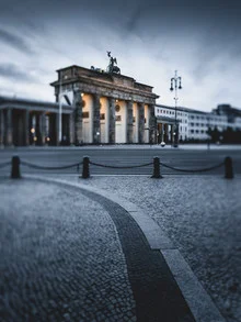 Fotokunst von Ronny Behnert: Brandenburger Tor am Morgen in sanften Farben