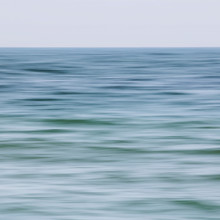 Manuela Deigert, whispering of the sea