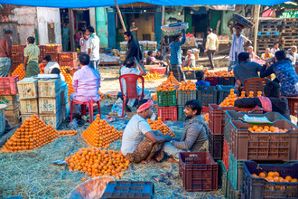 Miro May, Fruit Market (India, Asia)