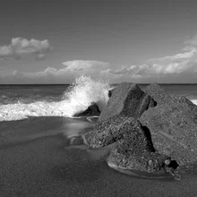 Photo art by Domenico Piccione: waves gently crashing on the beach in Messina, Sicily.