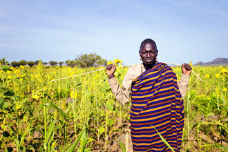 Victoria Knobloch, Irgendwo in Afrika - Uganda, Afrika)