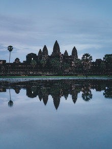 Ueli Frischknecht, Angkor Wat during blue hour