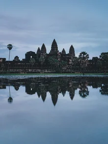 Angkor Wat during blue hour - Fineart photography by Ueli Frischknecht