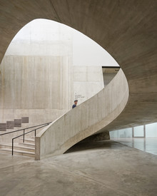 Oliver Matziol, Concrete Staircase - United Kingdom, Europe)