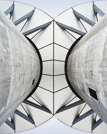 Fotokunst von Oliver Matziol: moderne Architektur mit klaren Linien und geometrischen Formen