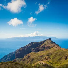 Fotokunst von Martin Wasilewski: ruhiger Blick auf die Berge von La Gomera