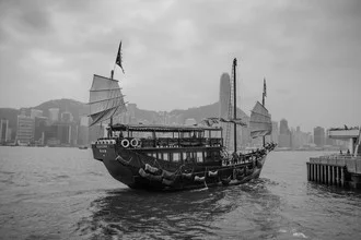 Photo art by Aleksi Lausti: ferry on water in Hong Kong