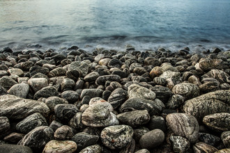Sebastian Worm, Just stones
