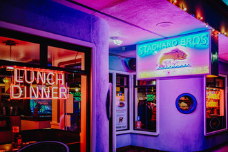 Sebastian Trägner, Lunch and Dinner - United States, North America)