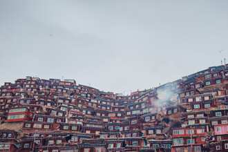Li Ye, Red Houses in Sertar County (China, Asien)