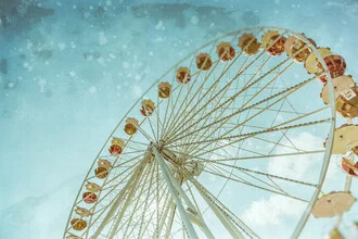 Photo art: Ferris wheel against a clear sky, evokes joy and longing.