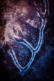 Icy landscape in Norway by Sebastian Worm, gentle colors and abstract shapes.