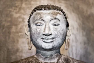Photo art by Victoria Knobloch: Buddha statue in a cave in Sri Lanka