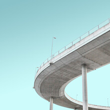 Simone Hutsch, Curve - United Kingdom, Europe)