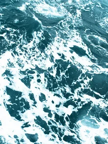 Photo art by Victoria Frost: gentle waves in the blue ocean with foam