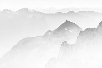 Photo art by Sebastian Worm: Grey mountains in a calm Arctic landscape
