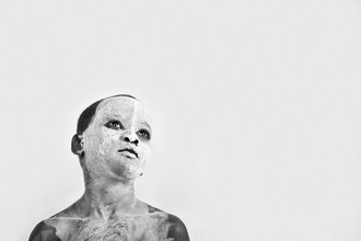 Victoria Knobloch, Higher ideals - Uganda, Afrika)