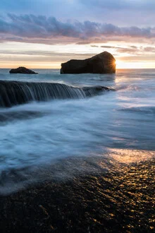 Photo art by Sebastian Worm: calm coastal landscape at midnight sun