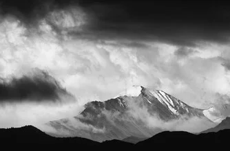 Photo art by Victoria Knobloch: dramatic thunderstorm mood over Bokonbayevo in Kyrgyzstan