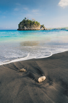 Ashley Groom, Paradise