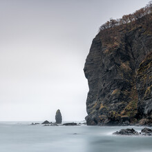 Jan Becke, Rocky coast on the island of Hokkaido