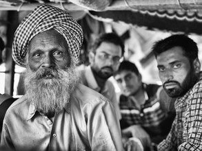 Jagdev Singh, Simplicity