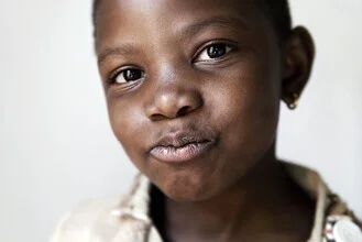 Photo art by Victoria Knobloch: cheerful African girl from Uganda