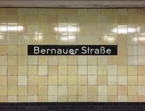 Photo art by Claudio Galamini: vibrant scene of Bernauer Straße in Berlin