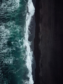 Maximilian Fischer, Black Sands of Kamchatka