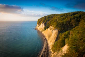 Photo art: Dreamy coastline with soft colors and a tranquil atmosphere